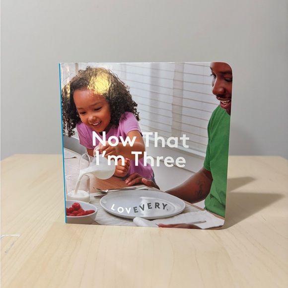 Lovevery Now That I'm Three Board Book - Picture 1 of 2
